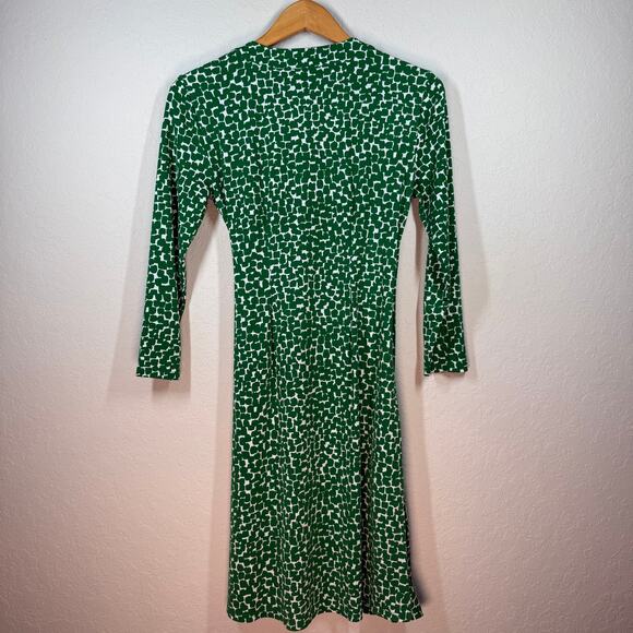 Women's BCBG Maxazria Green Geometric Wrap Dress Size Small - Picture 7 of 8